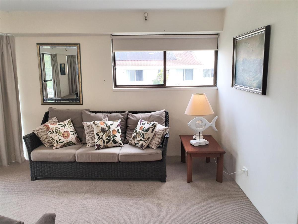 Burleigh Esplanade Beachfront Apartamentos Gold Coast Exterior foto