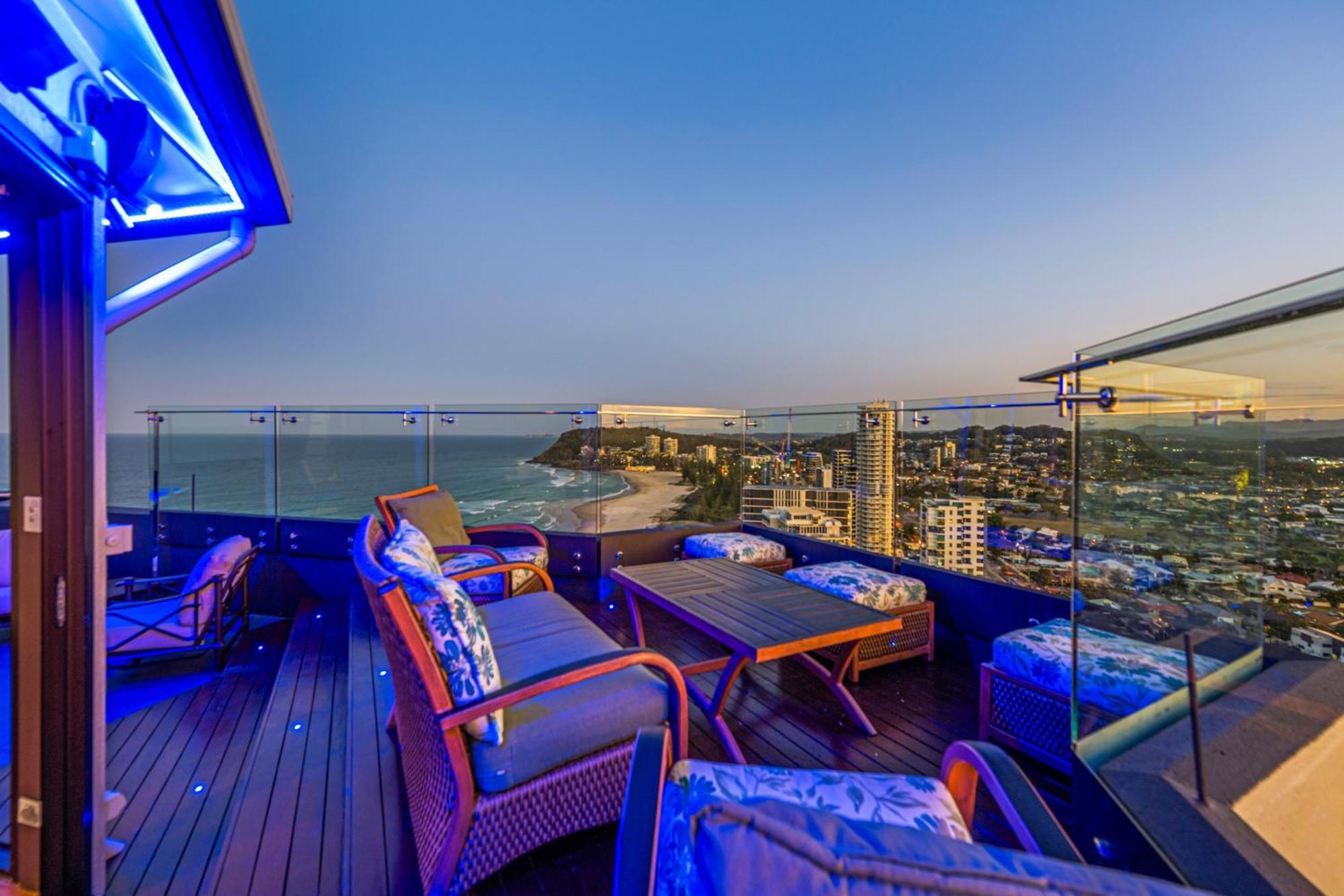Burleigh Esplanade Beachfront Apartamentos Gold Coast Exterior foto