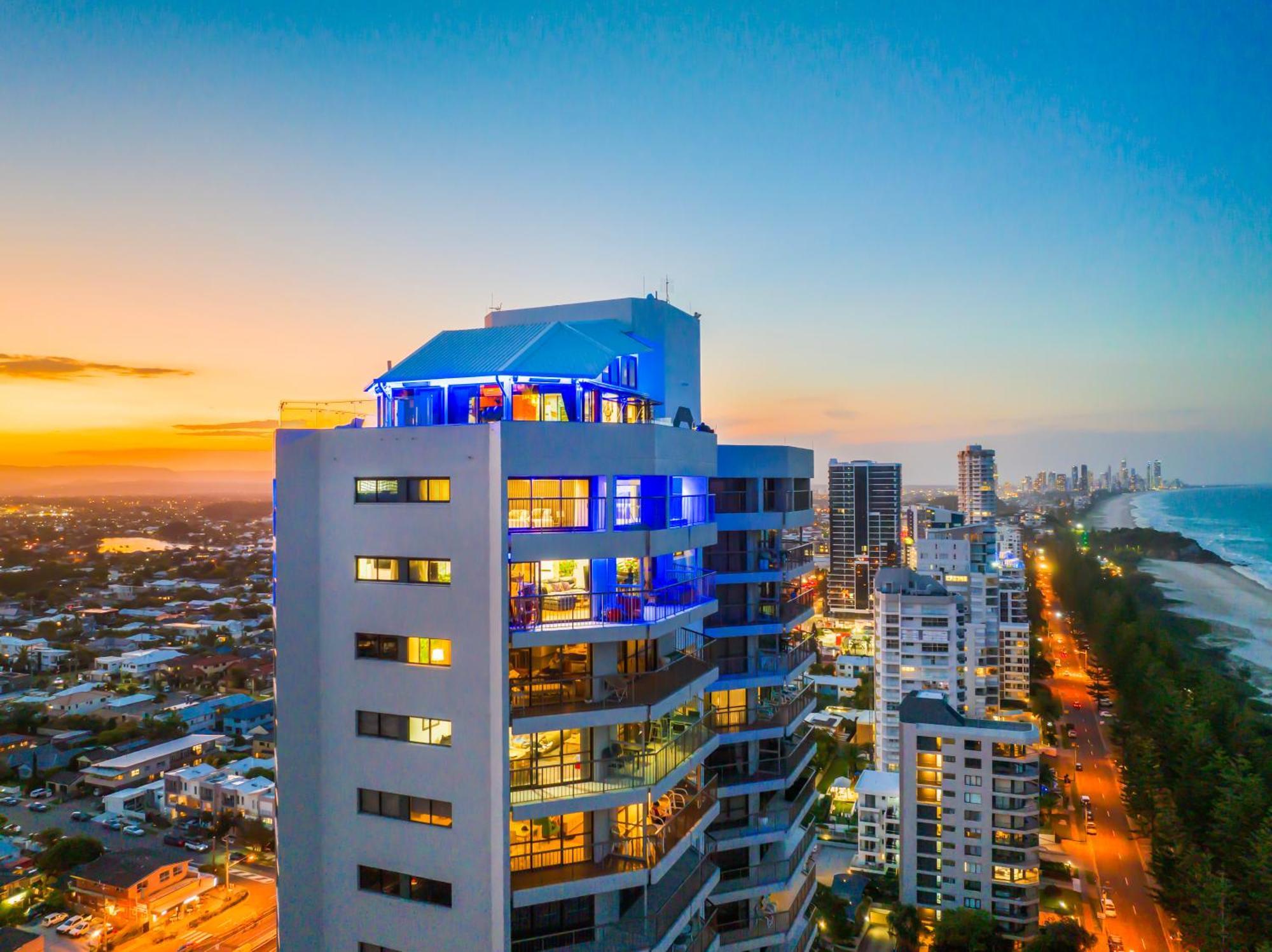 Burleigh Esplanade Beachfront Apartamentos Gold Coast Exterior foto