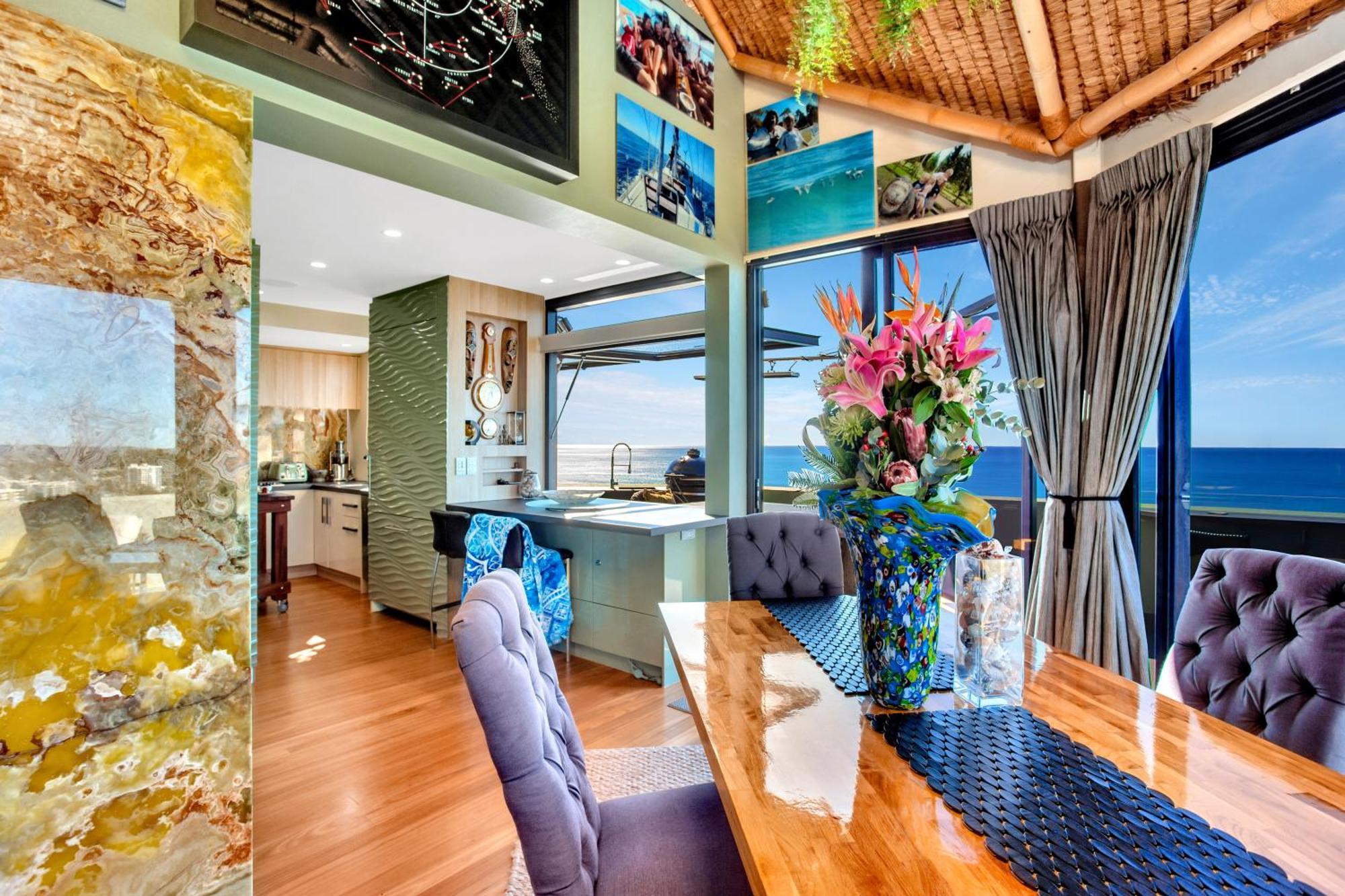 Burleigh Esplanade Beachfront Apartamentos Gold Coast Exterior foto